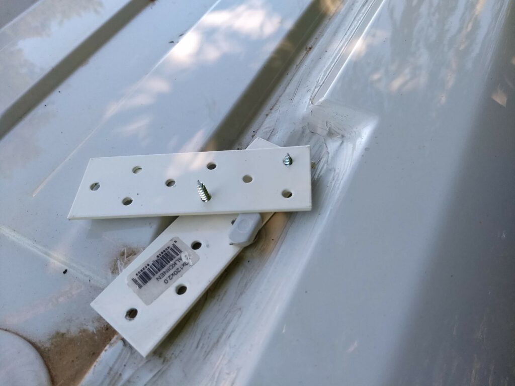 Not all mounting bracket attempts were successfull